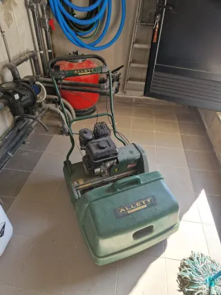 Cortacésped Briggs & Stratton XR550