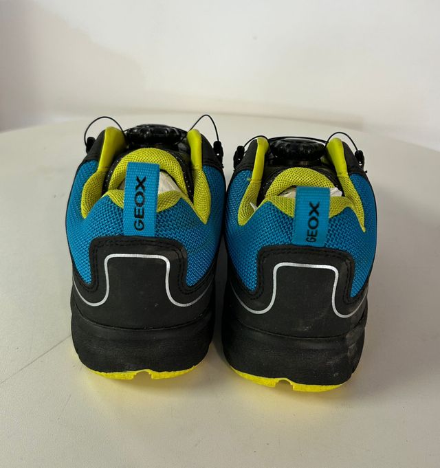 Zapatilla Infantil Geox Negra y Gris - miniatura 2