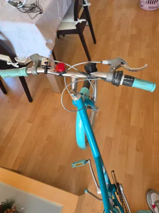 Bicicleta Btwin Azul