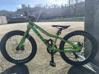 Bici Scott Scale 20 infantil.