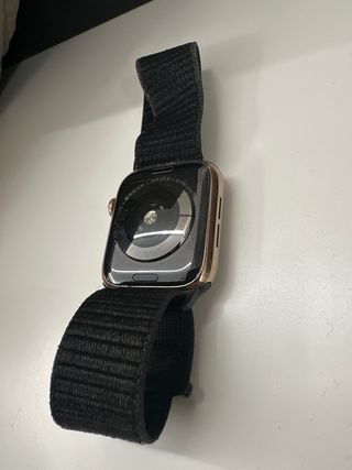 Apple Watch Serie 5 Acero color Oro rosa.