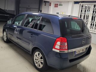 Opel Zafira 2012