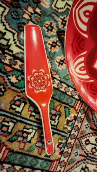 Piatto torta con palettina decorato