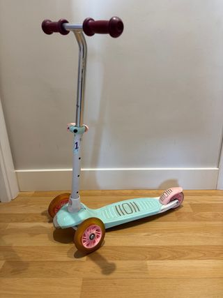 Patinete infantil 3 ruedas luces LED