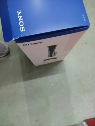 Scatola PS5 Sony PlayStation 5 modello slim