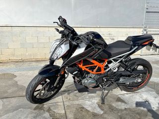 KTM Duke 125cc 2022