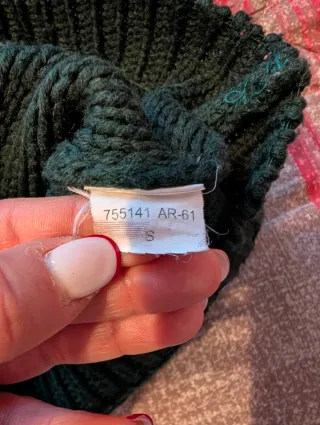 Maglione collo alto verde scuro