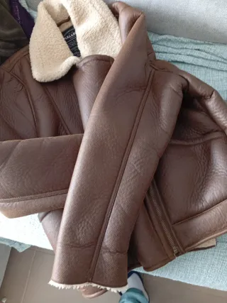 Chaqueta aviador Pull&Bear marrón