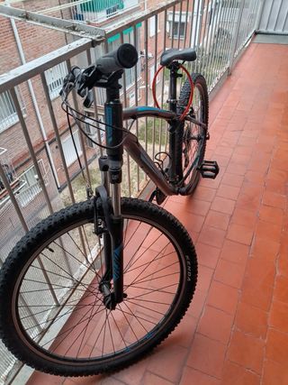Bicicleta Orbea Raptor Negra y Azul