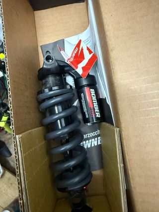 Amortiguador Marzocchi Bomber 140mm