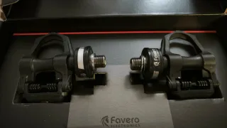 Favero Assioma Duo Pedales Potenciómetro