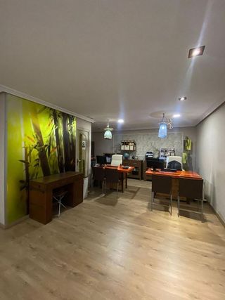 Local comercial en alquiler en Centro en Palencia