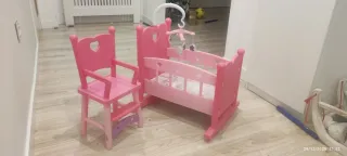 Cuna y trona de juguete rosa