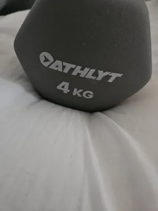 2 Manubri pesetti da 4 KG