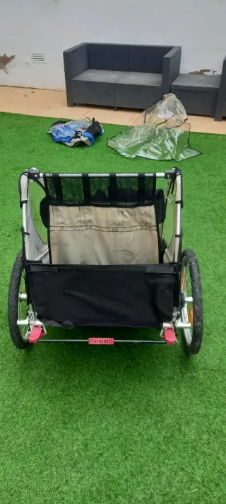 Remolque bici 2 niños con amortiguación