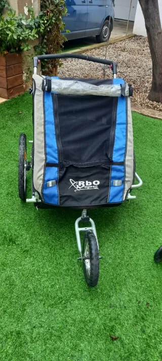 Remolque bici 2 niños con amortiguación
