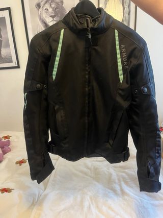 Chaqueta de moto negra