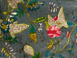 Bata kimono floral talla única