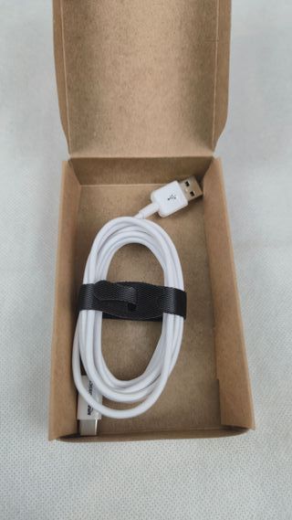 Cable USB-C a USB-C 1.8m Amazon Basics Blanco