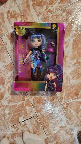 Muñeca Rainbow High Holly Devious Edición Especial