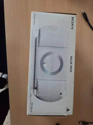 Sony PSP 1003 Blanca UK