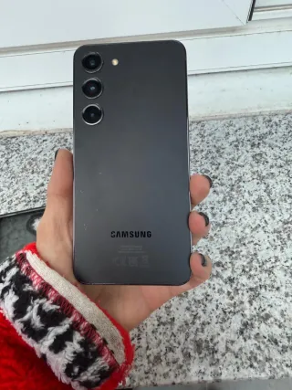 Samsung S23 Restreno Negro