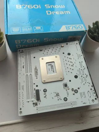Placa Base Jginyue B760I Snow Dream D4