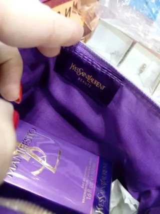 Set Yves Saint Laurent Manifesto