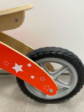 Bicicleta de madera para niños