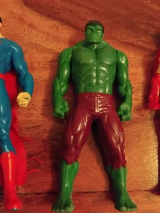 5 Figuras Superhéroes Marvel 20€ TODOS!