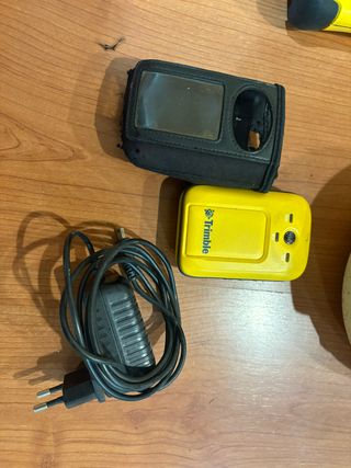 Trimble R8 GNSS + Controlador TSC  GPS