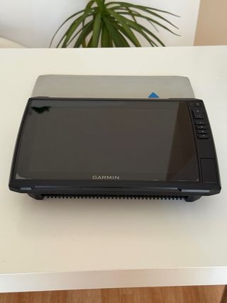 Sonda Garmin Echomap ultra 102 uhd