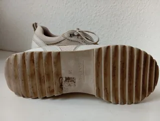 Tênis Parfois bege/branco tam 36