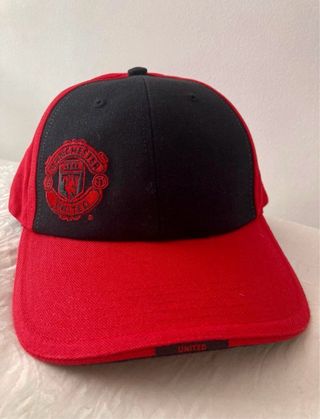 Gorra Manchester United Nike Negra y Roja