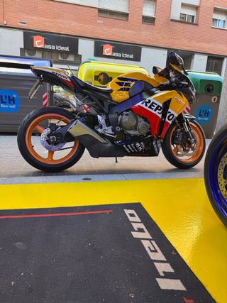 Honda CBR1000RR 2008 Repsol