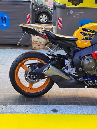 Honda CBR1000RR 2008 Repsol