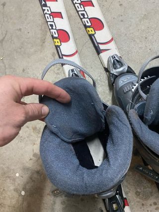 Botas y esquís Atomic