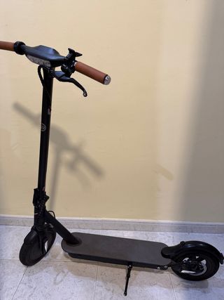 Patineta Eléctrica Negra