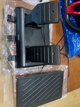 Volante HORI RWA PS5/PS4 Inalámbrico