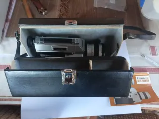 Cámara Super 8 Canon Auto Zoom 814