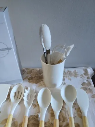 Set 12 Utensili Cucina Silicone e Legno