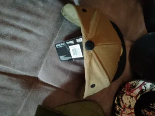 Cappelli Halo e Gears of War