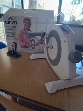 Bicicleta Estática CRIVIT Brazos y Piernas