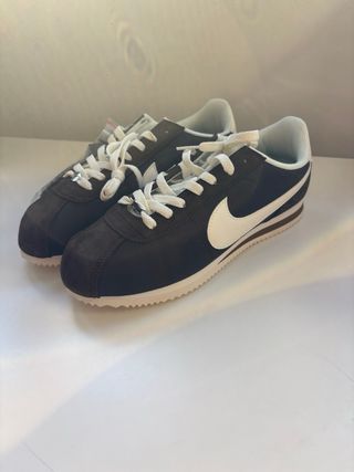 Nike Cortez Marrones Talla 42.5