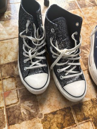 Converse negras con brillos