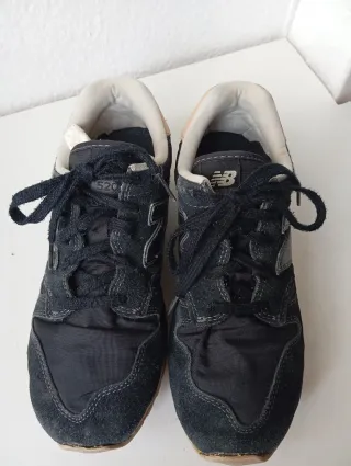 Tênis New Balance 36.5 Preto/Cinza