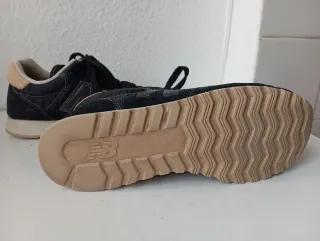 Tênis New Balance 36.5 Preto/Cinza