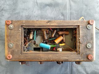 Radio antigua de Válvulas (Años 40-50)