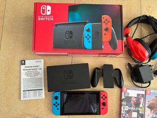 Nintendo Switch Completa + Giochi e Accessori