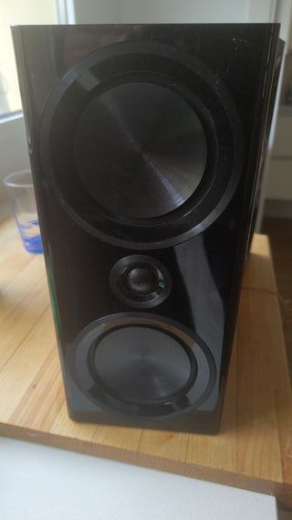Altavoces Philips Woox con membrana lateral